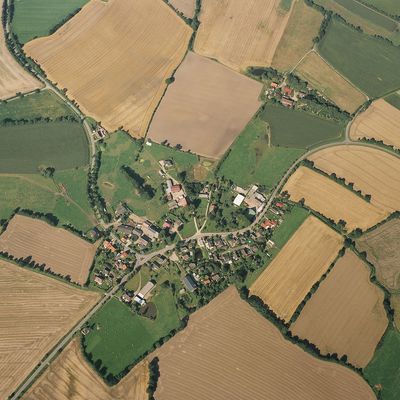 Bild vergrern: Luftbild Malkendorf