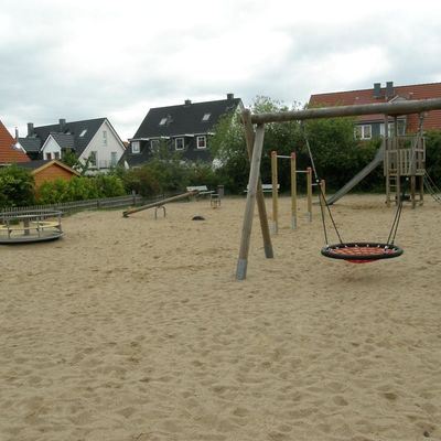 Bild vergrern: Ein Bild des Spielplatzes am Elli-Wigger-Weg